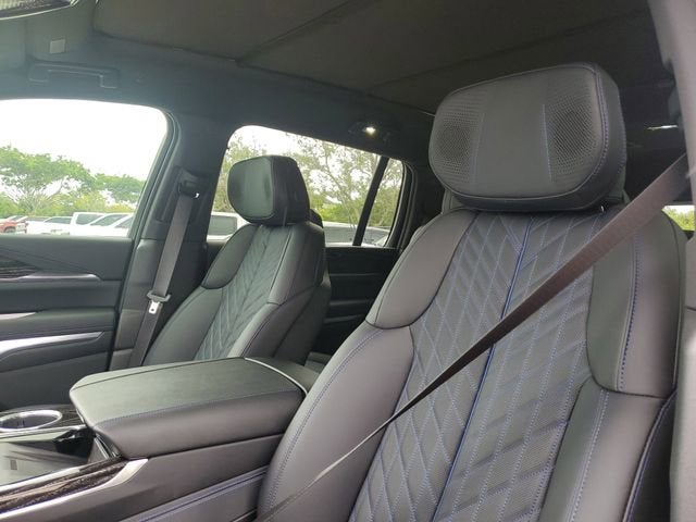 2026 Cadillac ESCALADE IQ Sport