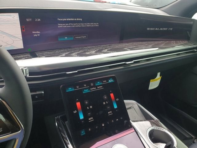 2026 Cadillac ESCALADE IQ Sport