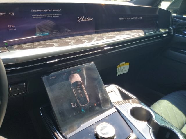 2026 Cadillac ESCALADE IQ Sport