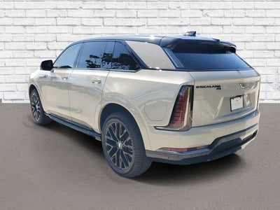 2026 Cadillac ESCALADE IQ Sport