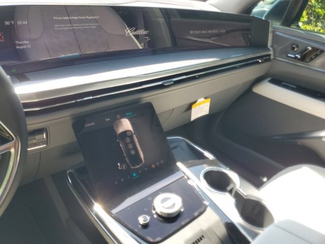 2026 Cadillac ESCALADE IQ Sport