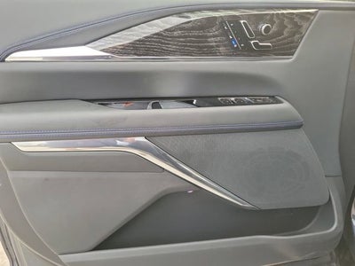 2026 Cadillac ESCALADE IQ Sport