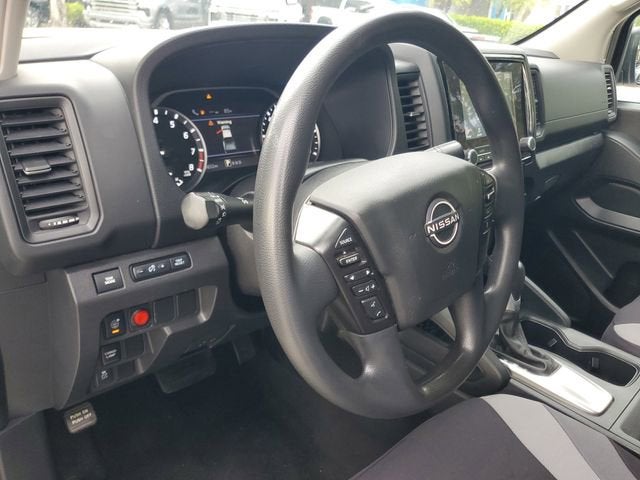 2022 Nissan Frontier S