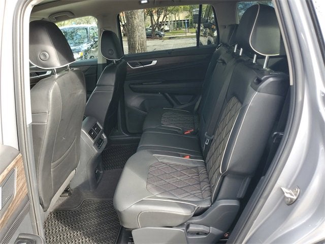 2024 Volkswagen Atlas 2.0T SEL Premium R-Line