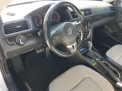 2015 Volkswagen Passat 1.8T SE
