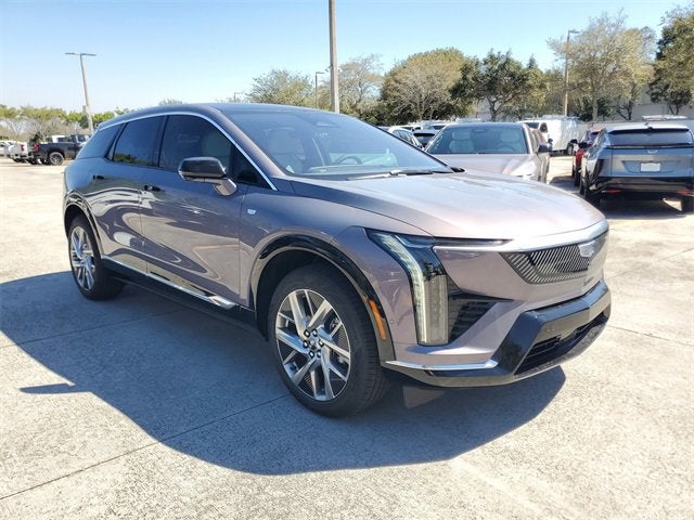 2026 Cadillac OPTIQ Luxury