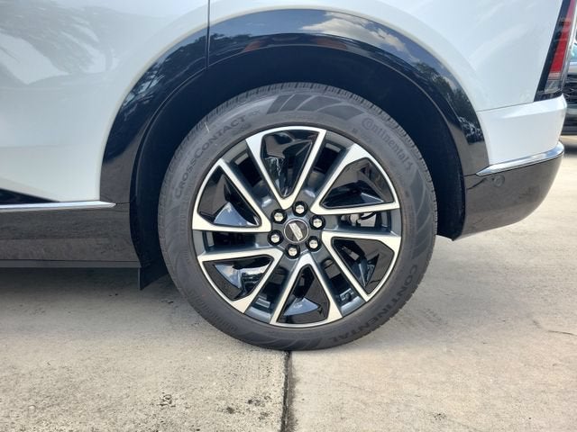 2027 Cadillac OPTIQ Sport