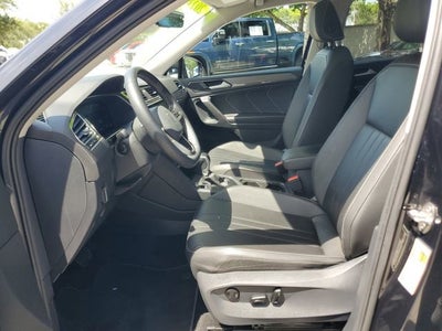 2023 Volkswagen Tiguan SE