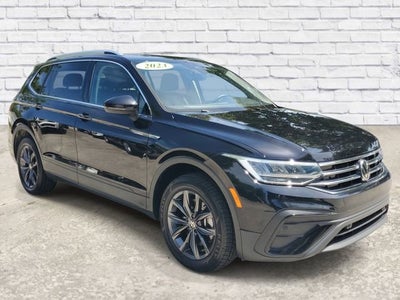 2023 Volkswagen Tiguan SE