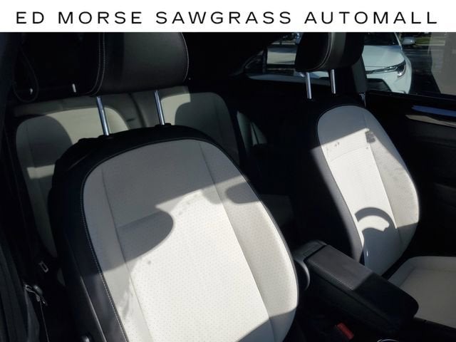 2019 Volkswagen Beetle SE