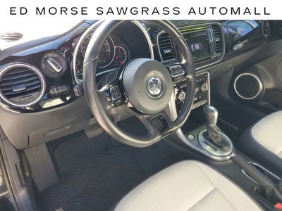 2019 Volkswagen Beetle SE