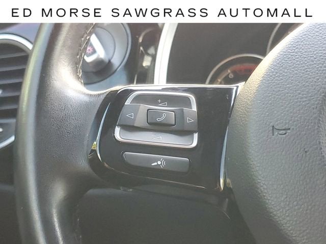 2019 Volkswagen Beetle SE