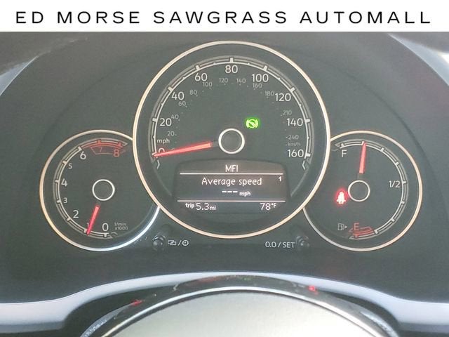 2019 Volkswagen Beetle SE