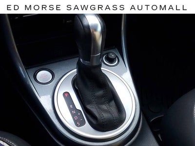2019 Volkswagen Beetle SE