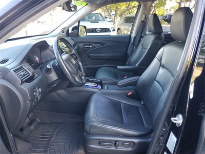 2021 Honda Pilot Touring 7-Passenger