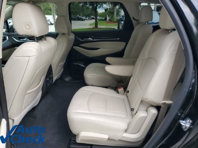 2022 Buick Enclave Essence