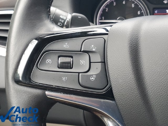 2022 Buick Enclave Essence