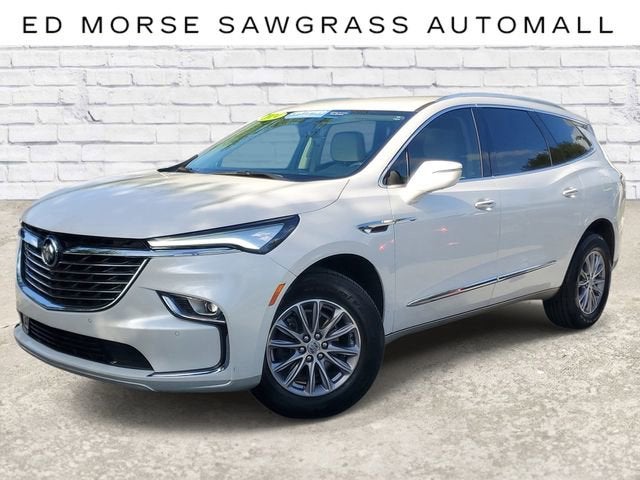2024 Buick Enclave Essence