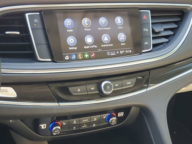 2024 Buick Enclave Essence