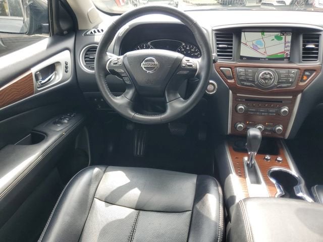 2020 Nissan Pathfinder Platinum