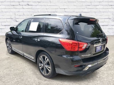 2020 Nissan Pathfinder Platinum