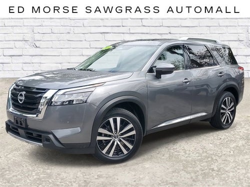 2023 Nissan Pathfinder Platinum