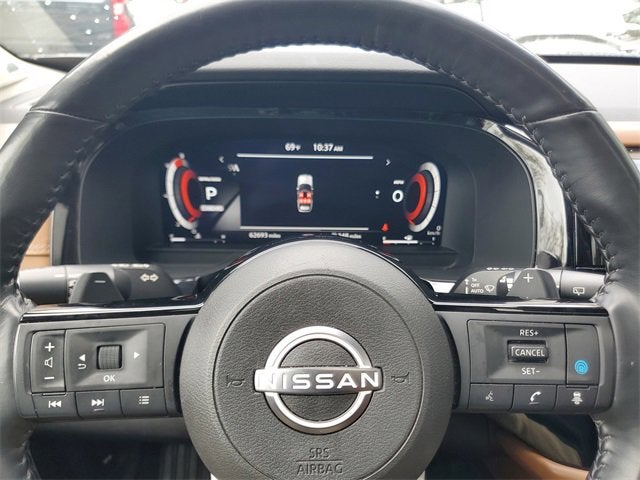 2023 Nissan Pathfinder Platinum