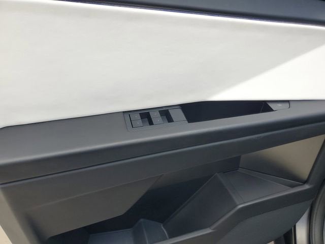 2024 Tesla Cybertruck Base