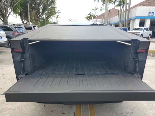 2024 Tesla Cybertruck Base