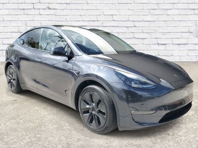 2024 Tesla Model Y Long Range