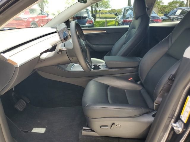 2024 Tesla Model Y Base