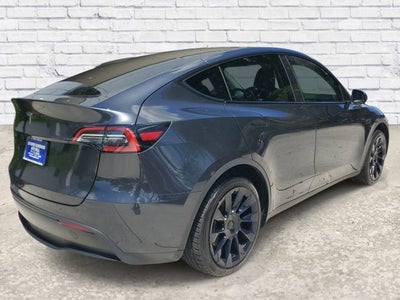 2024 Tesla Model Y Base