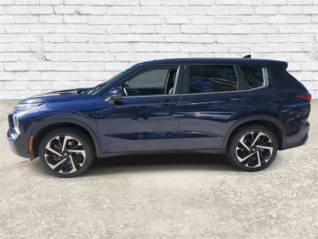 2022 Mitsubishi Outlander SE