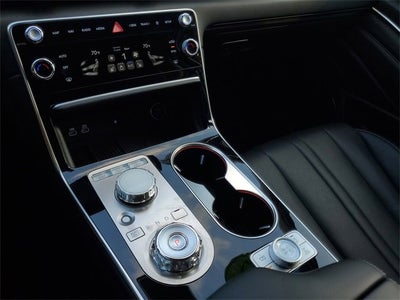 2025 Genesis GV80 Standard