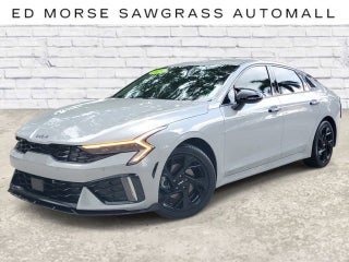 2025 Kia K5 GT-Line