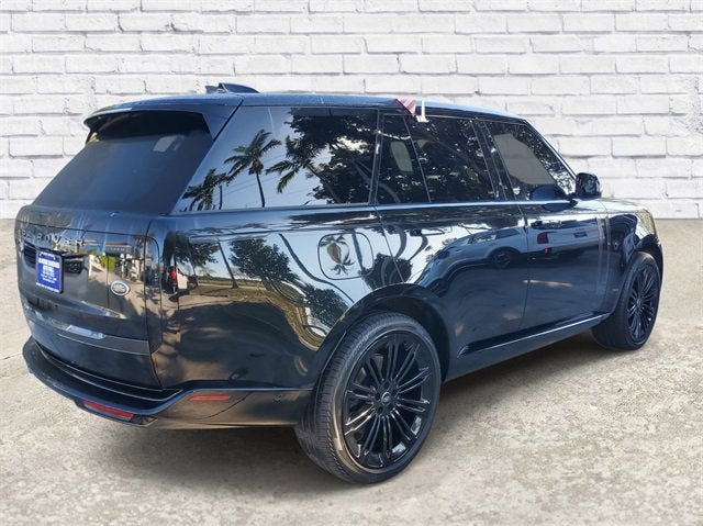 2023 Land Rover Range Rover SE