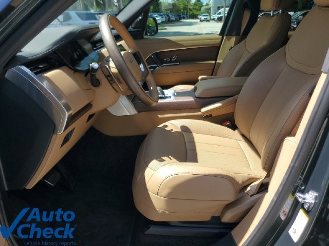 2025 Land Rover Range Rover P530 SE