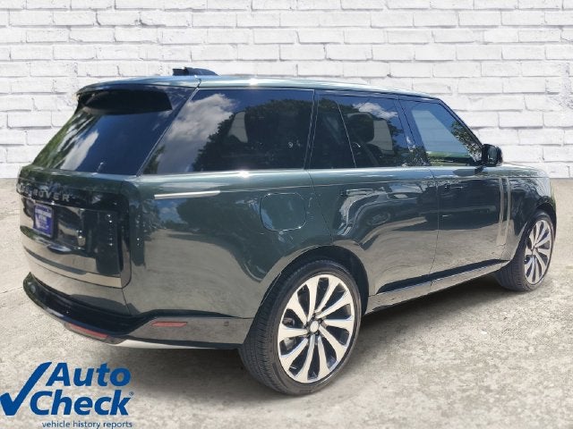 2025 Land Rover Range Rover P530 SE