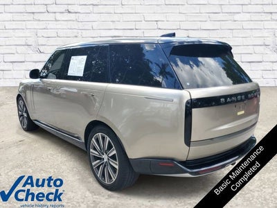 2023 Land Rover Range Rover SE