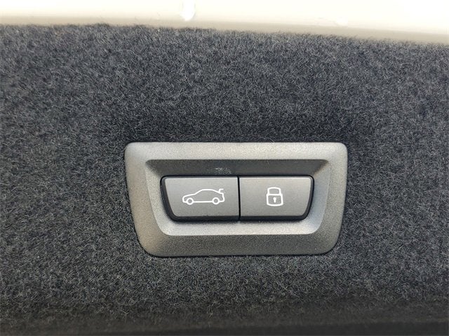 2025 BMW 7 Series 740i xDrive