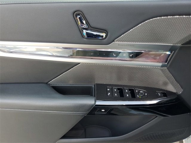 2025 BMW 7 Series 740i xDrive