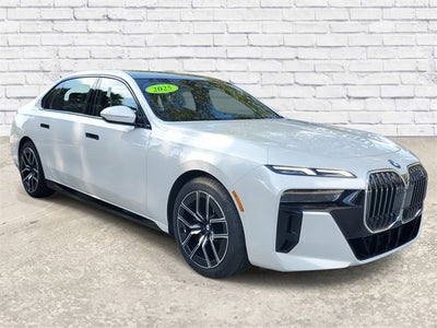 2025 BMW 7 Series 740i xDrive