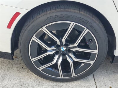2025 BMW 7 Series 740i xDrive