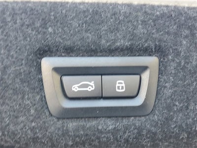 2025 BMW 5 Series 530i