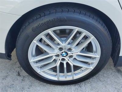 2025 BMW 5 Series 530i