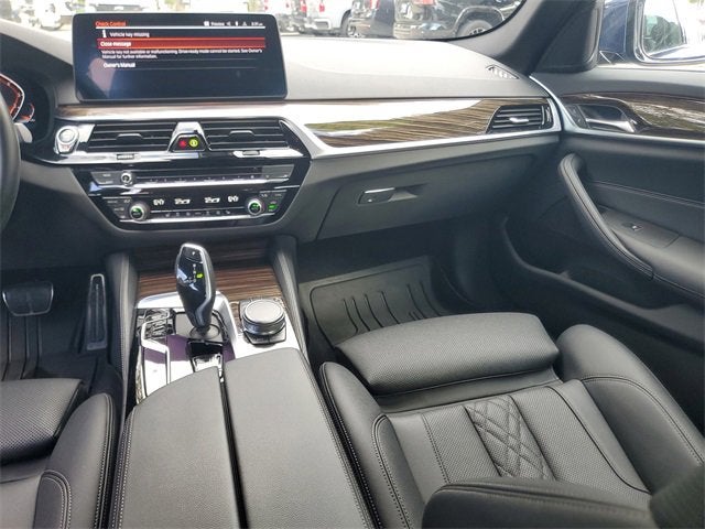 2023 BMW 5 Series 530i