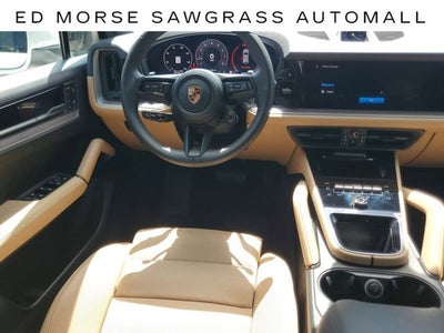 2025 Porsche Cayenne Base