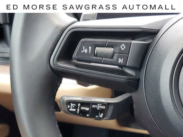 2025 Porsche Cayenne Base