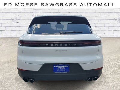 2025 Porsche Cayenne Base