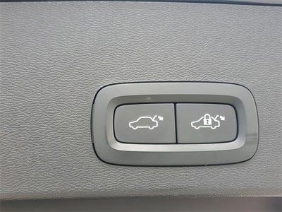 2021 Volvo XC40 Momentum